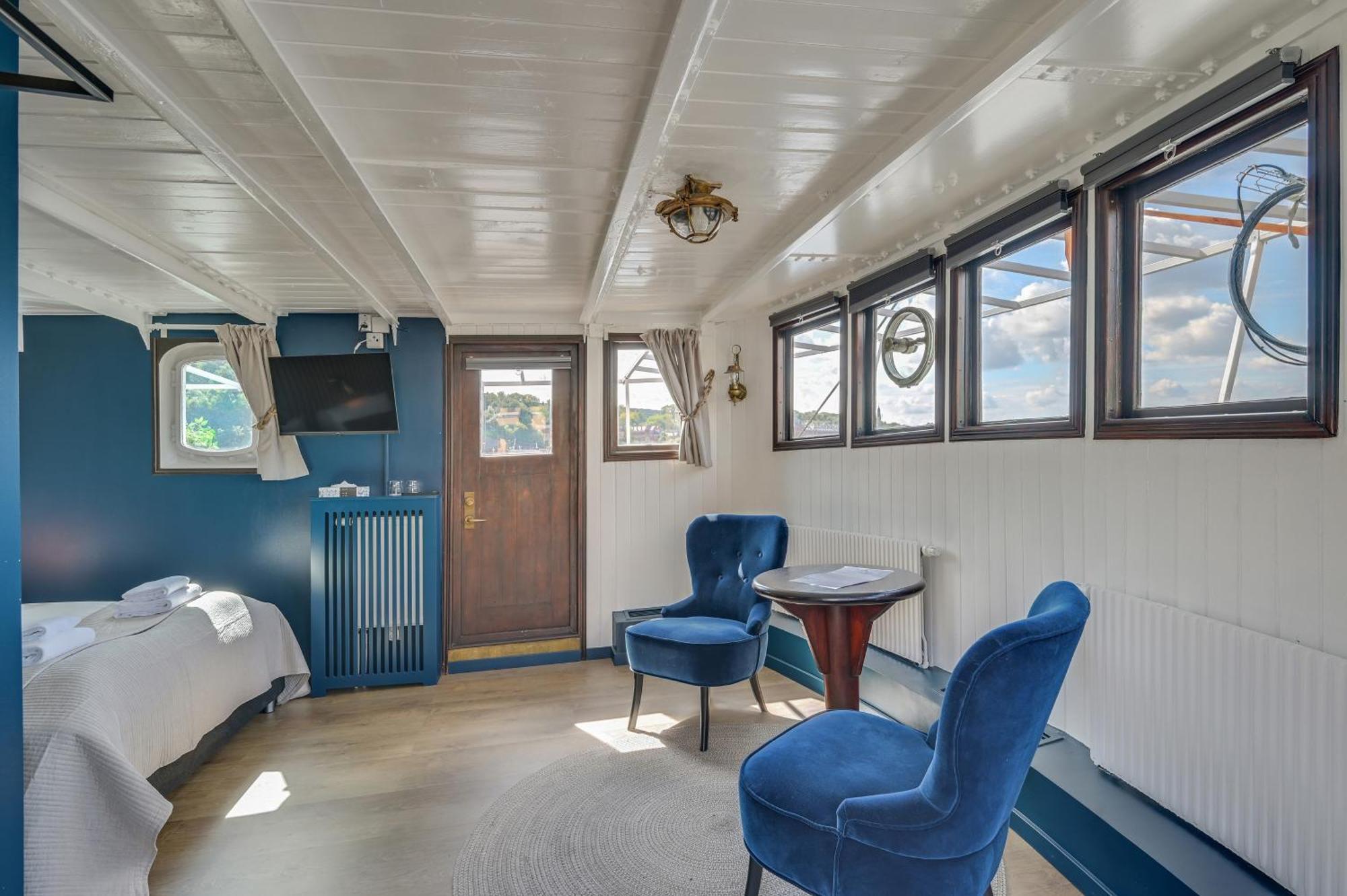 Maelardrottningen Yacht Hotel Estocolmo Exterior foto